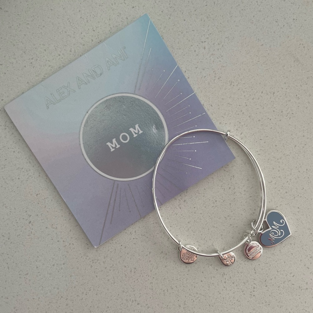 brand new Alex and Ani ‘MOM’ bracelet